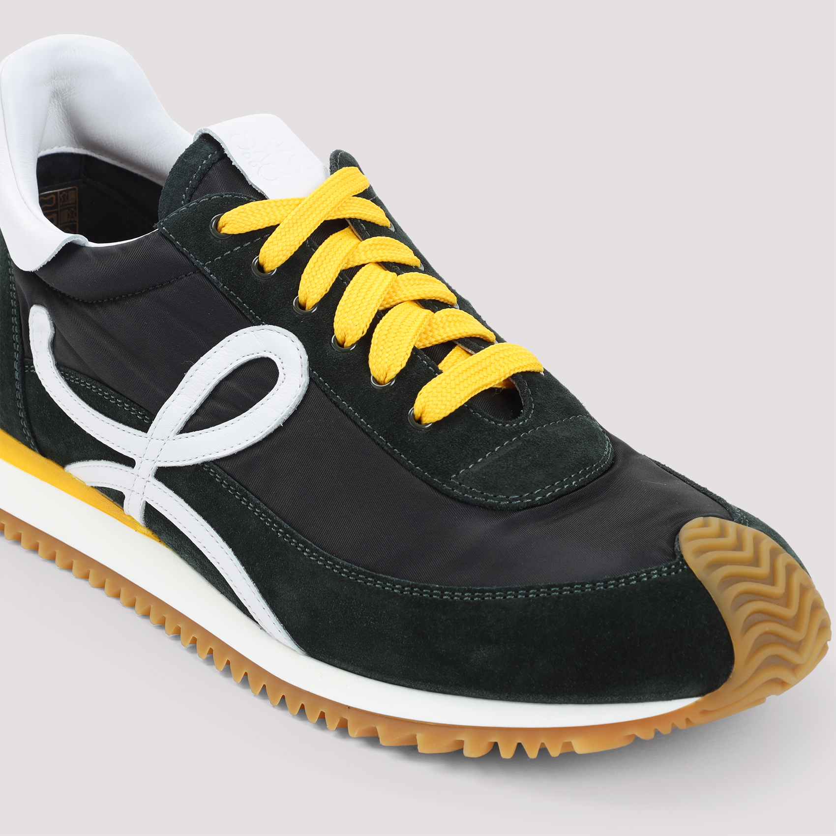 スニーカー LOEWE FW25 Loewe Flow Runner 2.0 Sneakers (M816282XBQ 2062) Flow Runner 2.0 in nylon and suede White - LOEWE